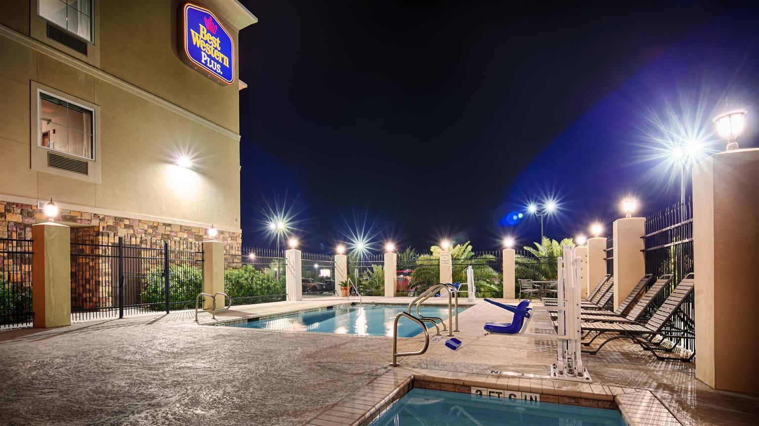 Best Western Plus Kenedy Inn Bagian luar foto